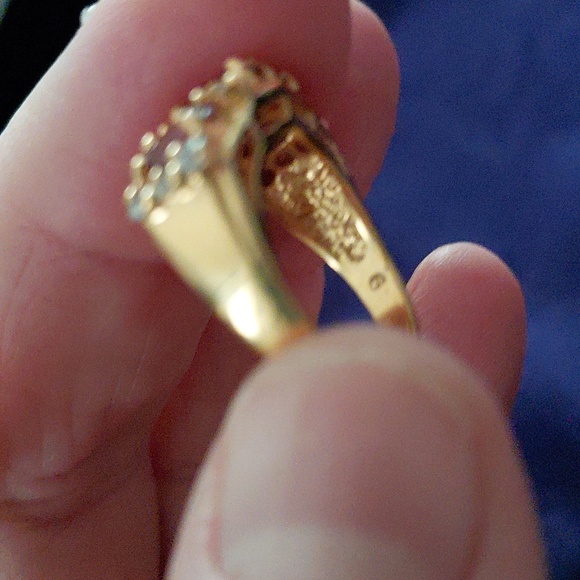 Assorted Garnet Cocktail Rings, Set Of Four. Vintage Various Sizes. - Picture 6 of 16